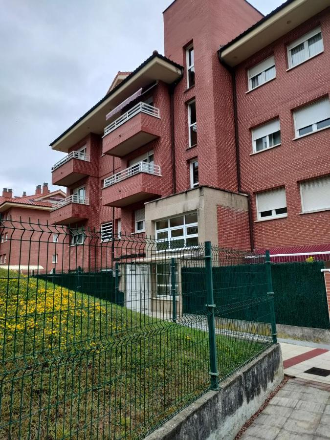 Apartamento En Castro Urdiales Luaran gambar