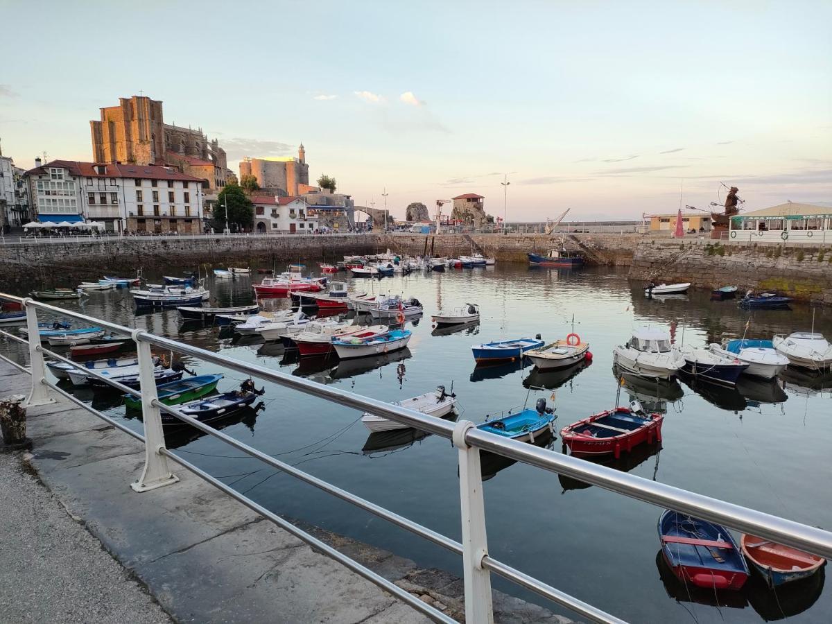 Apartamento En Castro Urdiales Luaran gambar